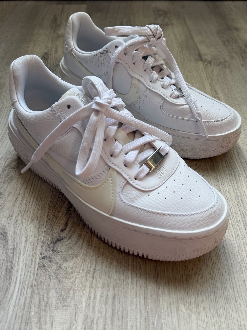 Nike - Women’s Air Force 1 - Sage Low White Sneakers - size 6.5